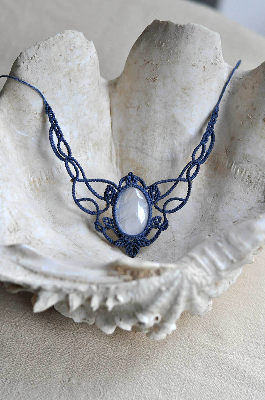 Unikatna pletena ženska ogrlica sa Mesečevim kamenom - Slika 2