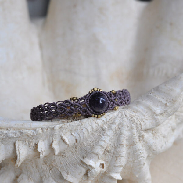 Pletena ženska narukvica sa Ametistom