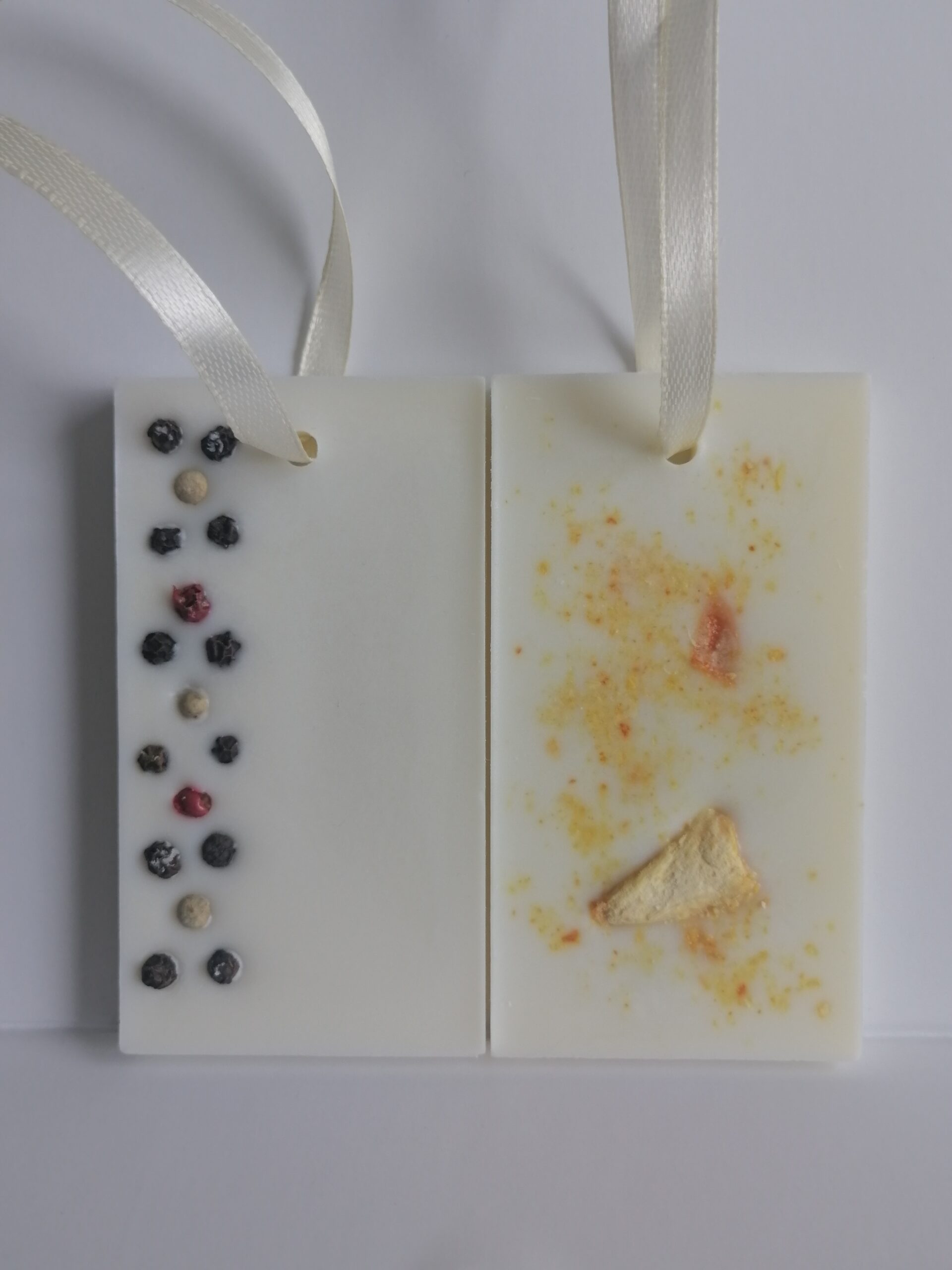 Aromatična pločica od sojinog voska sa eteričnim uljima - Slika 3