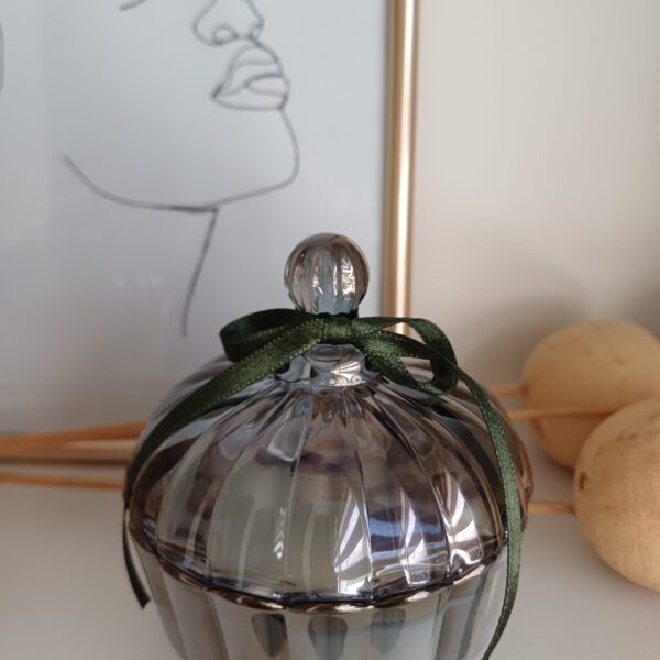 Sveća sa kristalima