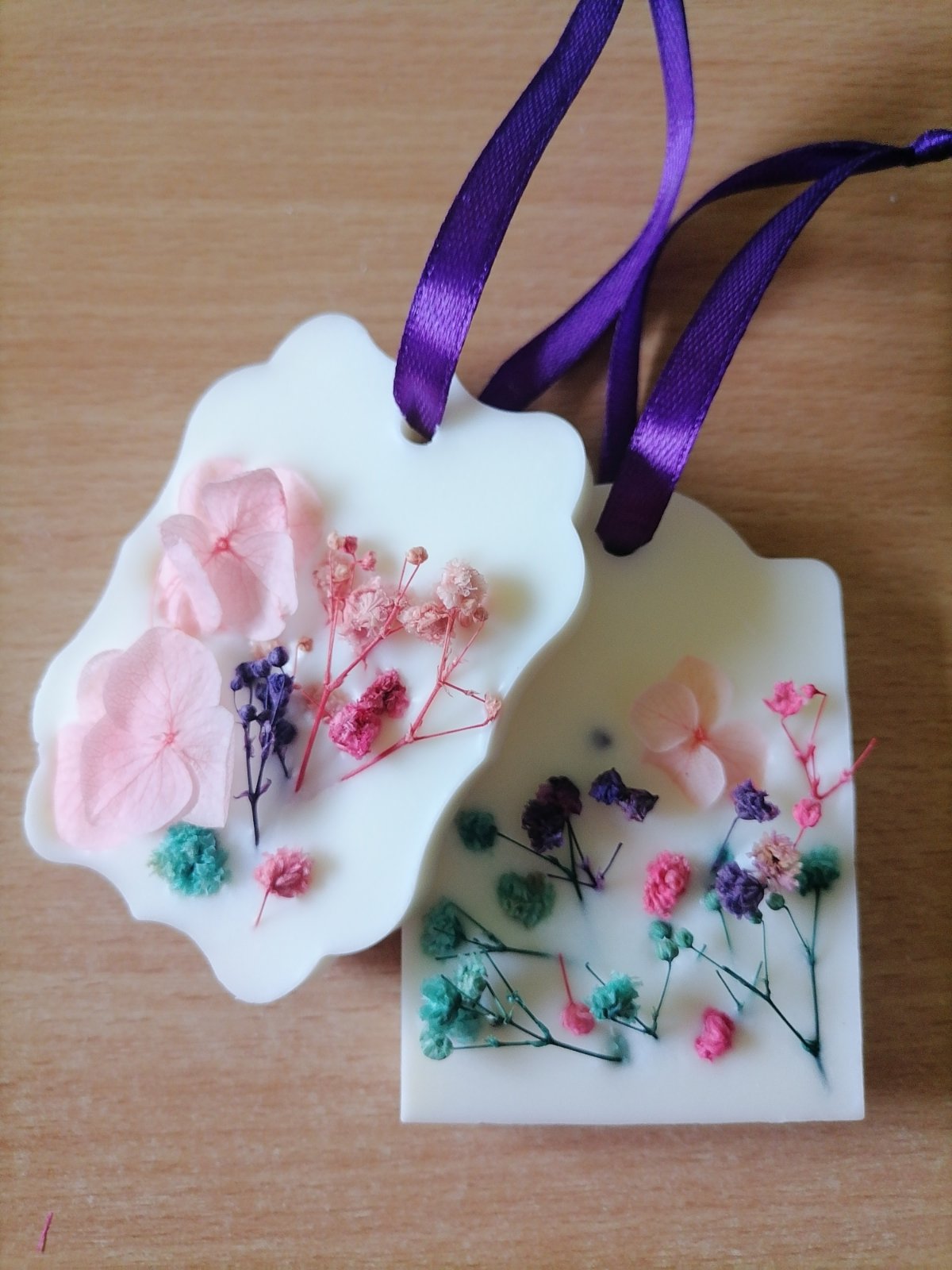 Aromatična pločica od sojinog voska sa eteričnim uljima - Slika 2