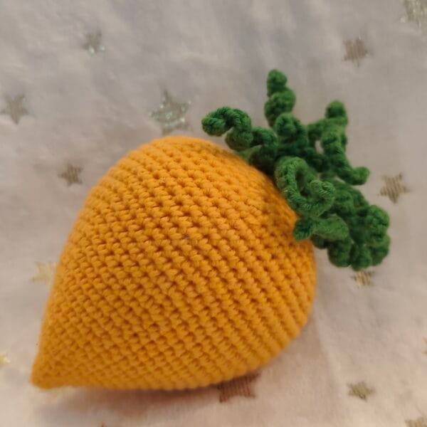 Heklana zvečka - šargarepa